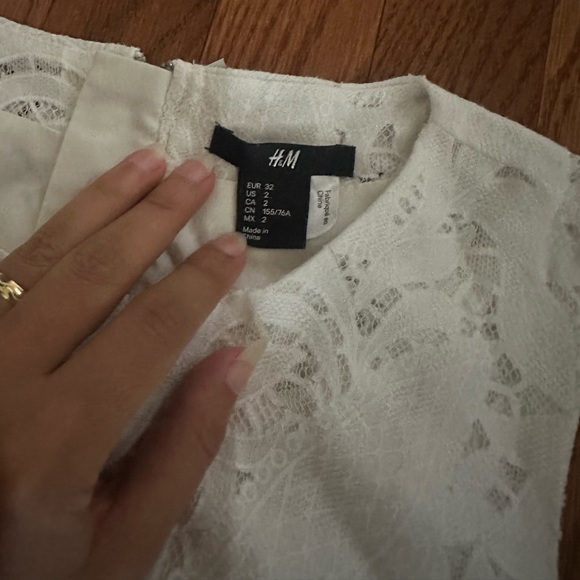 Lot 4 new dresses - bulk clothing for keeping or reselling - Picture 10 of 12